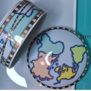 Tiffany & Co.  Porcelian Trinket Box/Dish W Lid